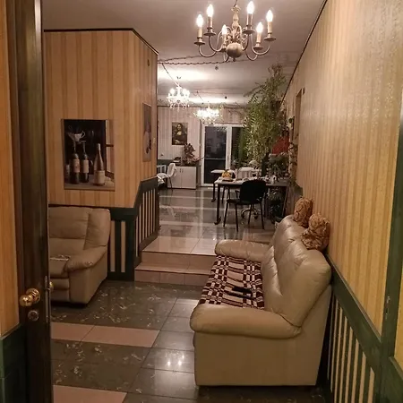 Arkadia Centrum - Homestay *